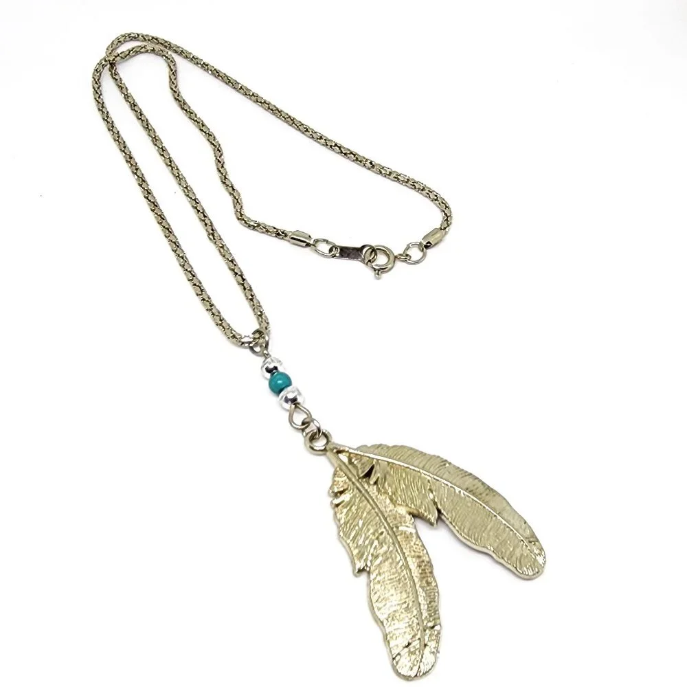 Southwest Tribal Modern Silver Two Feather Pendant Bead Accent Barrel Necklace